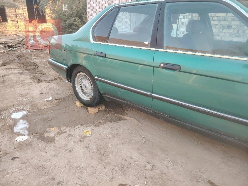 بي ام دبليو الفئة 7